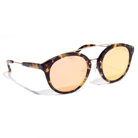 Bloomingdale's Accessories - Lyndon Leone Julia Havana Sunglasses
